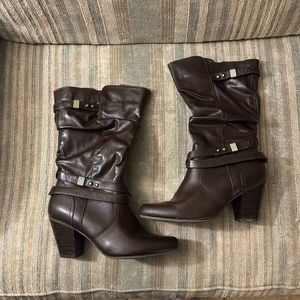 White Mountain Brown Calf Boots